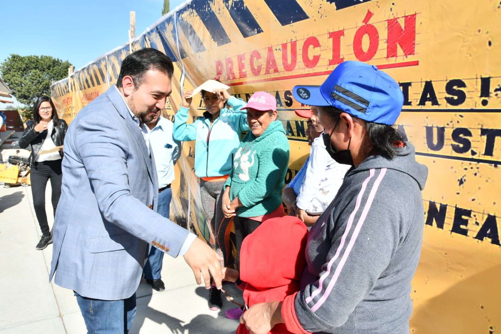 Atendemos con obra a todas las comunidades de Huamantla: Salvador Santos Cedillo